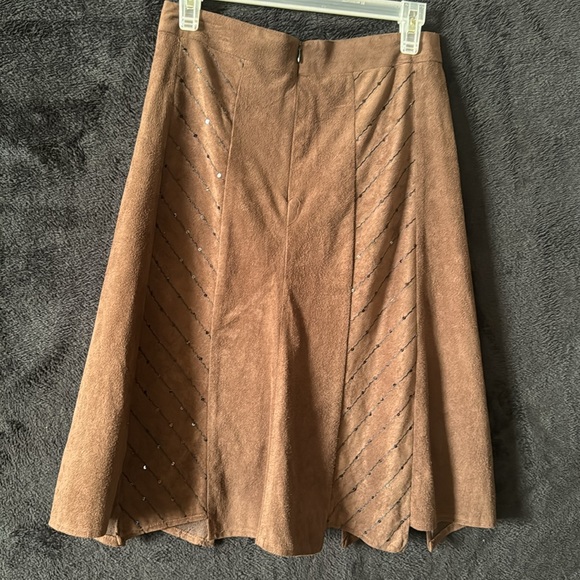 Brown skirt - Picture 4 of 6